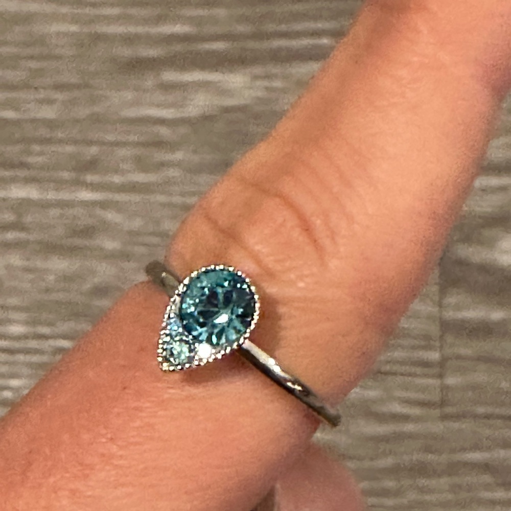 4 Charmed Aroma Rings